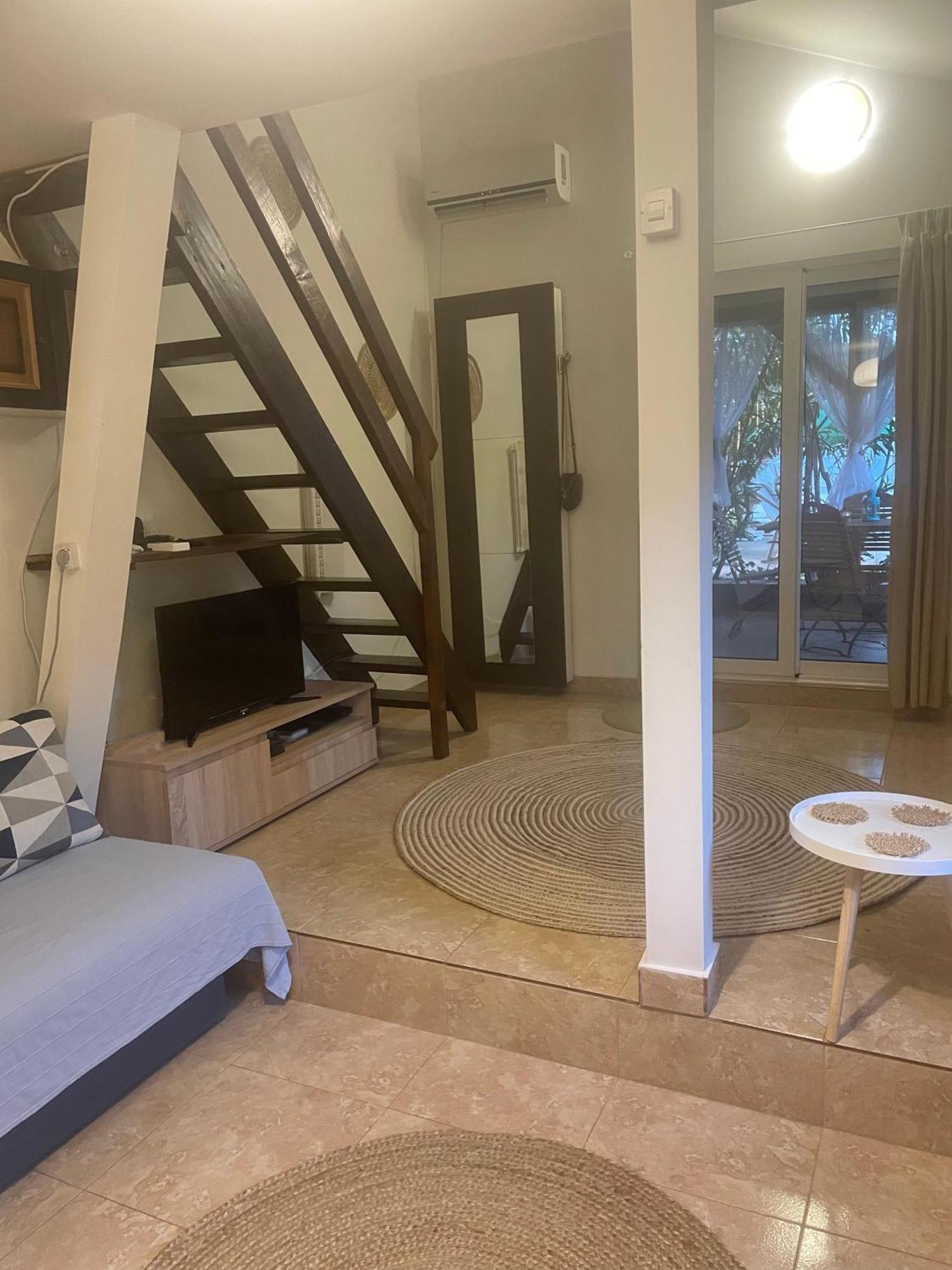 Anna Apartment Utjeha-Bušat Eksteriør billede